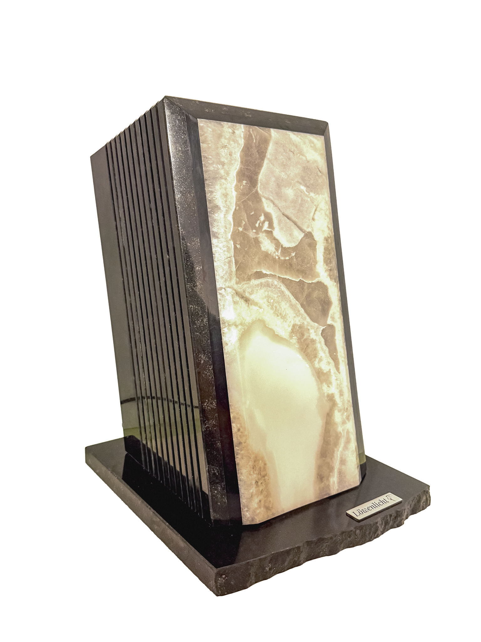 Black Beauty – Natursteinlampe von Löwenlicht